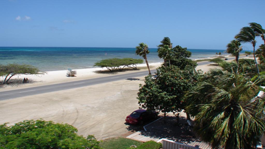 Aruba Beach Villas Palm Beach Екстер'єр фото